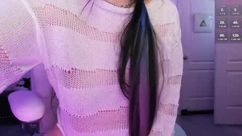 Sadie Renee  online show from November 19, 7:30 am