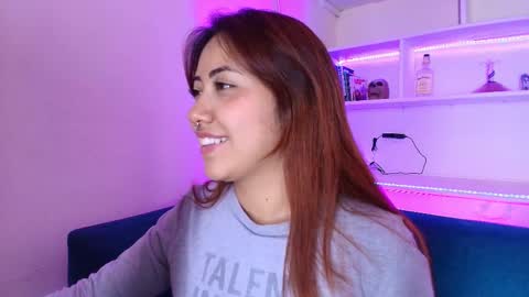 Cami online show from December 2, 7:20 pm