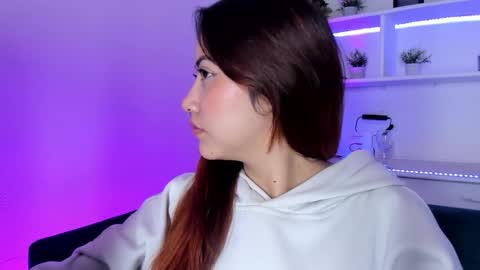 Cami online show from February 23, 7:00 pm