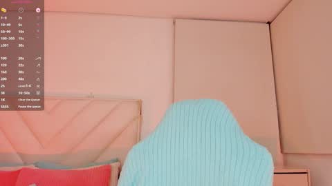 saely1 online show from March 7, 2:41 am