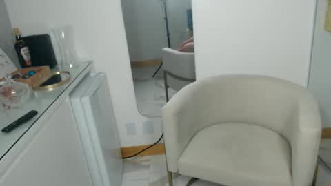 Safira online show from June 8, 11:49 pm