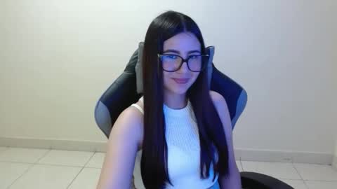 Snapshot of sahaliefox_ chatting on October 26, 4:24 pm Sahaliefox online show from October 26, 4:24 pm