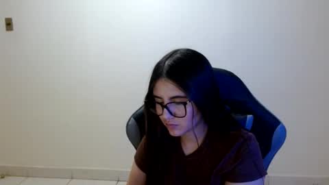 Snapshot of sahaliefox_ chatting on July 23, 10:29 pm Sahaliefox online show from July 23, 10:29 pm