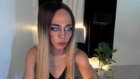 sahayafox online show from March 15, 11:44 pm