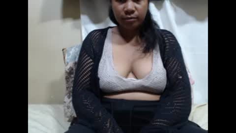 Snapshot of sahobelle chatting on May 9, 12:05 am sahobelle online show from May 9, 12:05 am