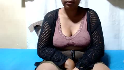 Snapshot of sahobelle chatting on July 21, 3:14 pm sahobelle online show from July 21, 3:14 pm