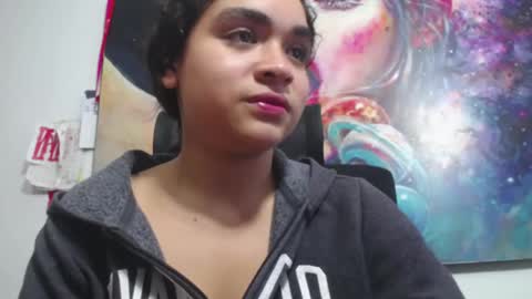 sara online show from March 10, 9:31 pm