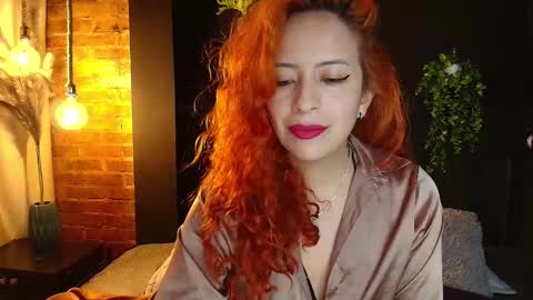Snapshot of sahra_tayl0r_ chatting on October 29, 3:14 pm SARA online show from October 29, 3:14 pm