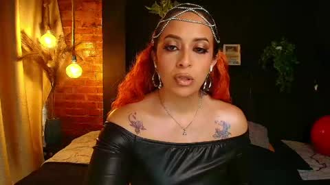 Snapshot of sahra_tayl0r_ chatting on May 12, 4:15 pm SARA online show from May 12, 4:15 pm