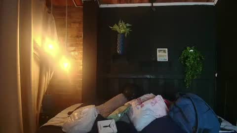Snapshot of sahra_tayl0r_ chatting on June 29, 1:33 pm SARA online show from June 29, 1:33 pm