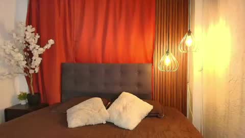 Snapshot of sahra_tayl0r_ chatting on July 4, 1:50 pm SARA online show from July 4, 1:50 pm