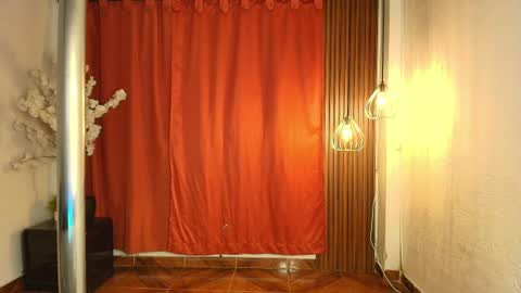 Snapshot of sahra_tayl0r_ chatting on July 5, 2:02 pm SARA online show from July 5, 2:02 pm