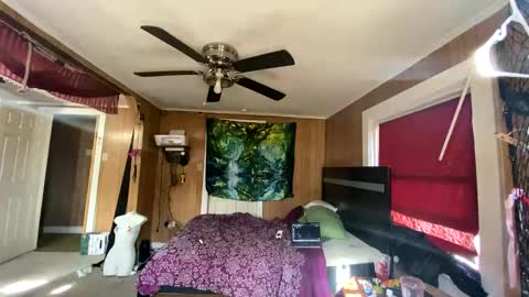 PupTwink online show from November 27, 4:53 pm