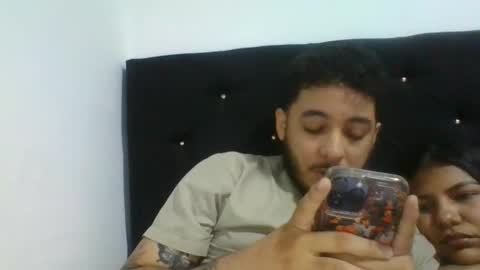 Snapshot of sailerdog chatting on February 14, 12:40 am sailerdog online show from February 14, 12:40 am