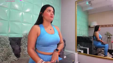 Snapshot of sailontyns chatting on November 30, 1:59 pm Sailon online show from November 30, 1:59 pm