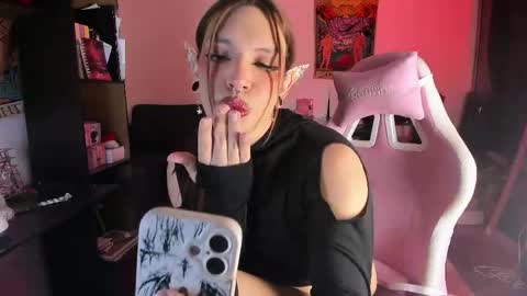 Rose online show from May 3, 3:01 am