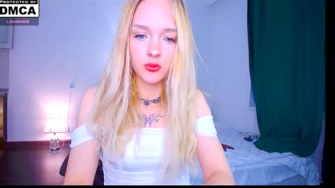 Snapshot of sailormoon666_ chatting on May 15, 1:34 am Sofia online show from May 15, 1:34 am