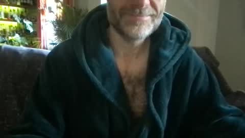Snapshot of saint009 chatting on April 13, 7:03 am saint009 online show from April 13, 7:03 am
