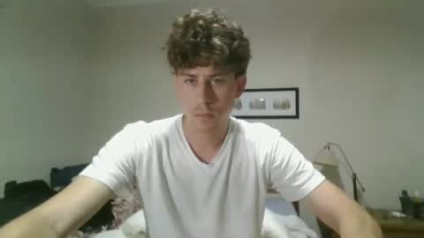 saint_nott online show from December 4, 2:32 am