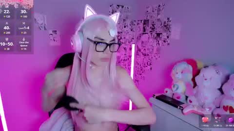 Kitty     online show from June 17, 5:32 am