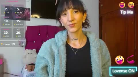Snapshot of sakura_skinny chatting on October 19, 5:24 pm Sakura Skinny online show from October 19, 5:24 pm