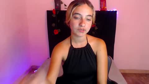 Snapshot of sakuraa_petitex chatting on September 27, 4:17 am Sakura online show from September 27, 4:17 am