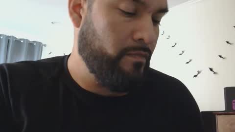 sal cumplaciente online show from October 22, 5:45 pm