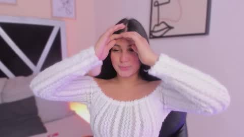 Snapshot of salem_sp chatting on December 22, 11:40 am Salem online show from December 22, 11:40 am