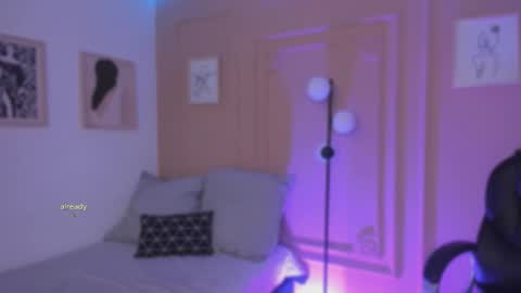 Snapshot of salem_sp chatting on February 19, 11:39 am Salem online show from February 19, 11:39 am