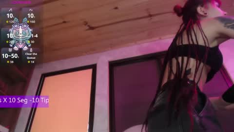 Snapshot of sally23_ chatting on June 4, 2:56 pm salloy online show from June 4, 2:56 pm