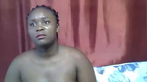 Snapshot of sally_bee1 chatting on May 23, 10:08 am sally_bee1 online show from May 23, 10:08 am