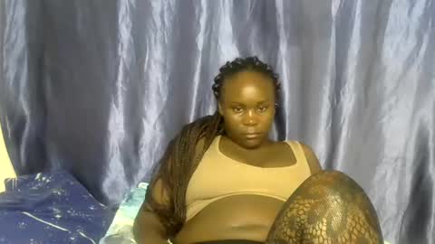 Snapshot of sally_bee1 chatting on July 21, 10:50 am sally_bee1 online show from July 21, 10:50 am