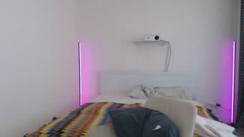Snapshot of sally_femdom chatting on July 28, 11:17 am Sally online show from July 28, 11:17 am