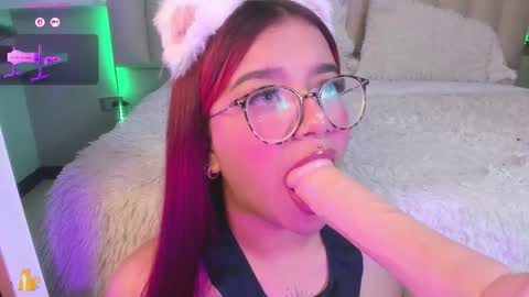  Sally White  online show from October 3, 4:53 am