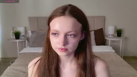 Snapshot of sallypinkman chatting on June 14, 9:11 am Sally Pinkman online show from June 14, 9:11 am