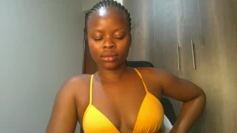 Snapshot of sallysasha254 chatting on December 8, 5:50 am sallysasha254 online show from December 8, 5:50 am