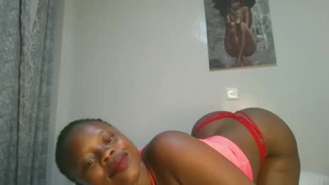 Snapshot of sallysasha254 chatting on December 21, 2:41 am sallysasha254 online show from December 21, 2:41 am