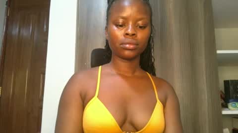 Snapshot of sallysasha254 chatting on January 2, 6:45 pm sallysasha254 online show from January 2, 6:45 pm