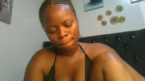 Snapshot of sallysasha254 chatting on January 29, 7:43 pm sallysasha254 online show from January 29, 7:43 pm