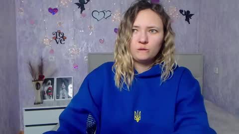 Sally online show from February 26, 6:54 pm