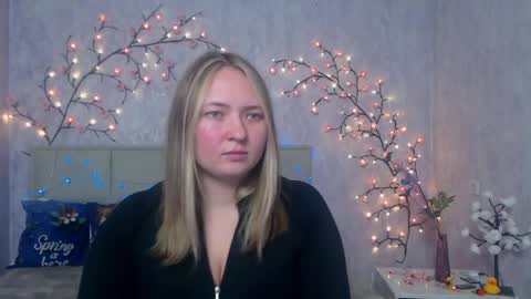 Sally online show from April 29, 6:14 pm