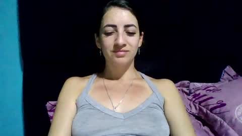 Snapshot of salo_heavenn chatting on July 13, 2:25 am salome online show from July 13, 2:25 am