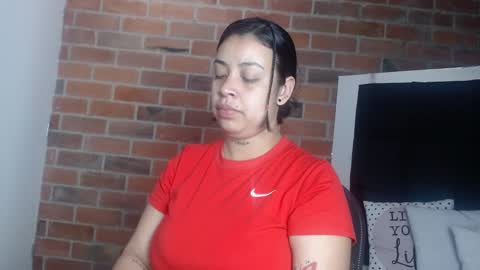 Snapshot of salome__hills chatting on January 8, 12:37 pm online show from January 8, 12:37 pm