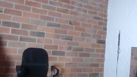 Snapshot of salome__hills chatting on February 27, 1:59 am online show from February 27, 1:59 am