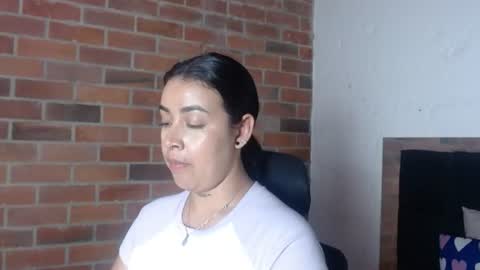 Snapshot of salome__hills chatting on June 10, 10:08 pm online show from June 10, 10:08 pm