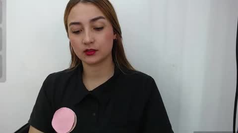 SALOME online show from November 21, 2:05 pm