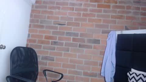 Snapshot of salome__palmer chatting on January 16, 9:30 pm online show from January 16, 9:30 pm