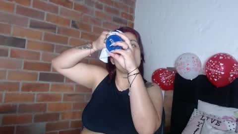 Snapshot of salome__palmer chatting on February 18, 12:48 am online show from February 18, 12:48 am