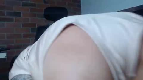 Snapshot of salome__palmer chatting on July 31, 9:47 pm online show from July 31, 9:47 pm