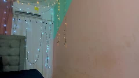 Snapshot of salome_domi chatting on January 24, 5:00 pm salome online show from January 24, 5:00 pm